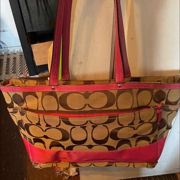 Coach Handbags - Coach bag